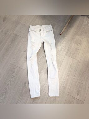 Frame Denim White Ripped Skinny Jeans